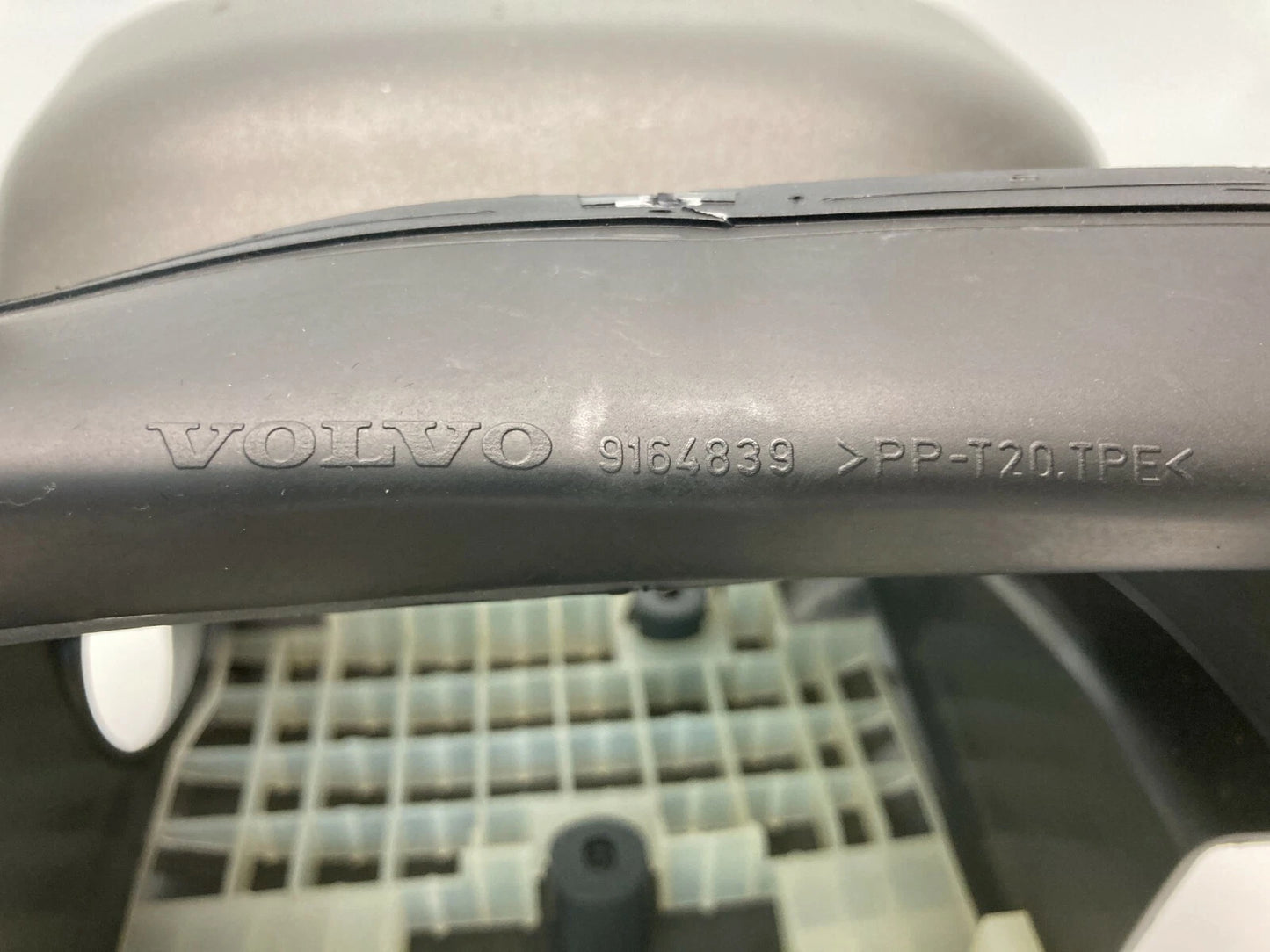 01-09 VOLVO S60 V70 S80 STEERING COLUMN UPPER & LOWER COVER SHROUD BEZEL TRIM