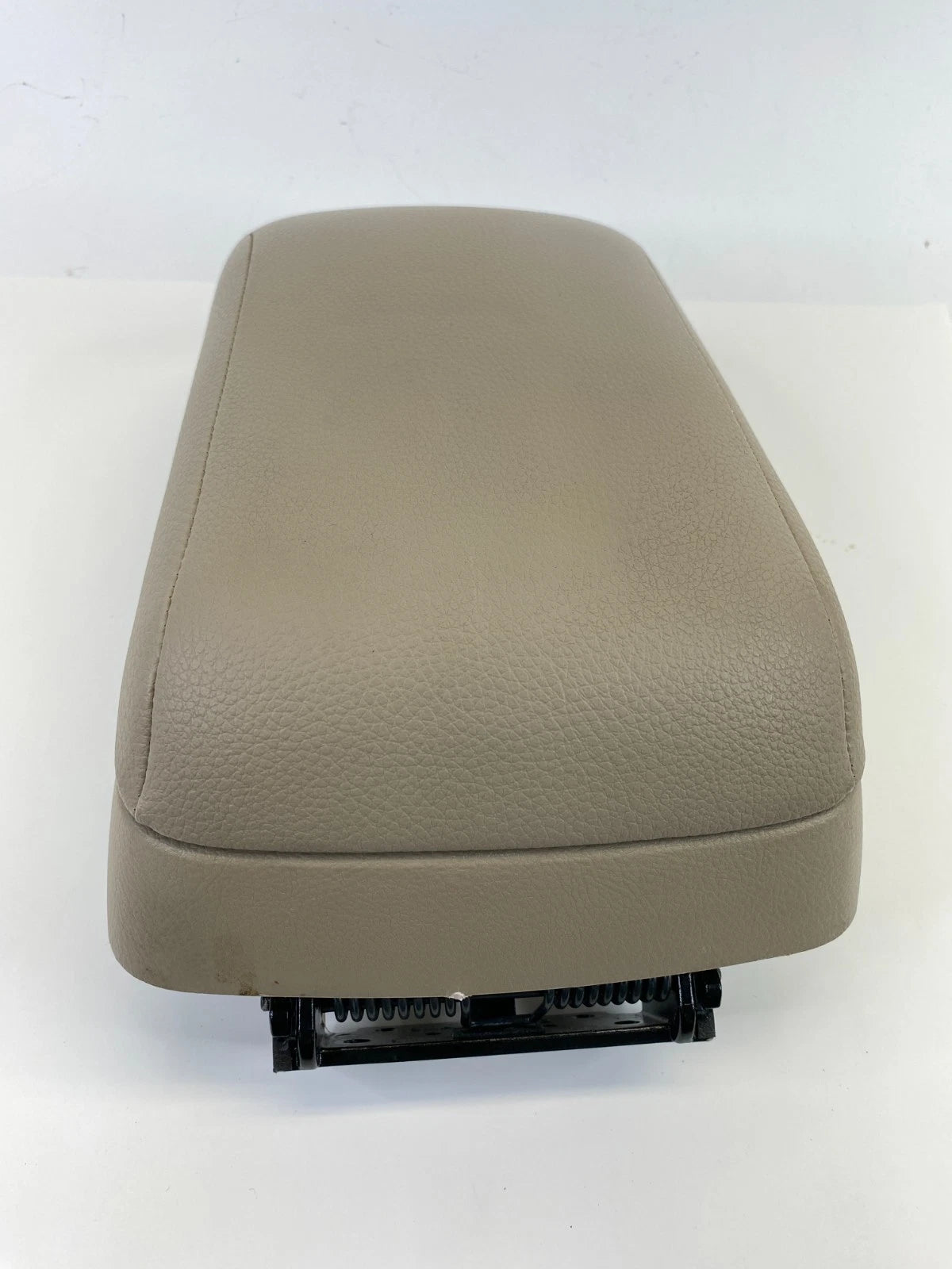 2011 2012 11 12 Hyundai Santa Fe Center Console Armrest Lid w/ Storage OEM