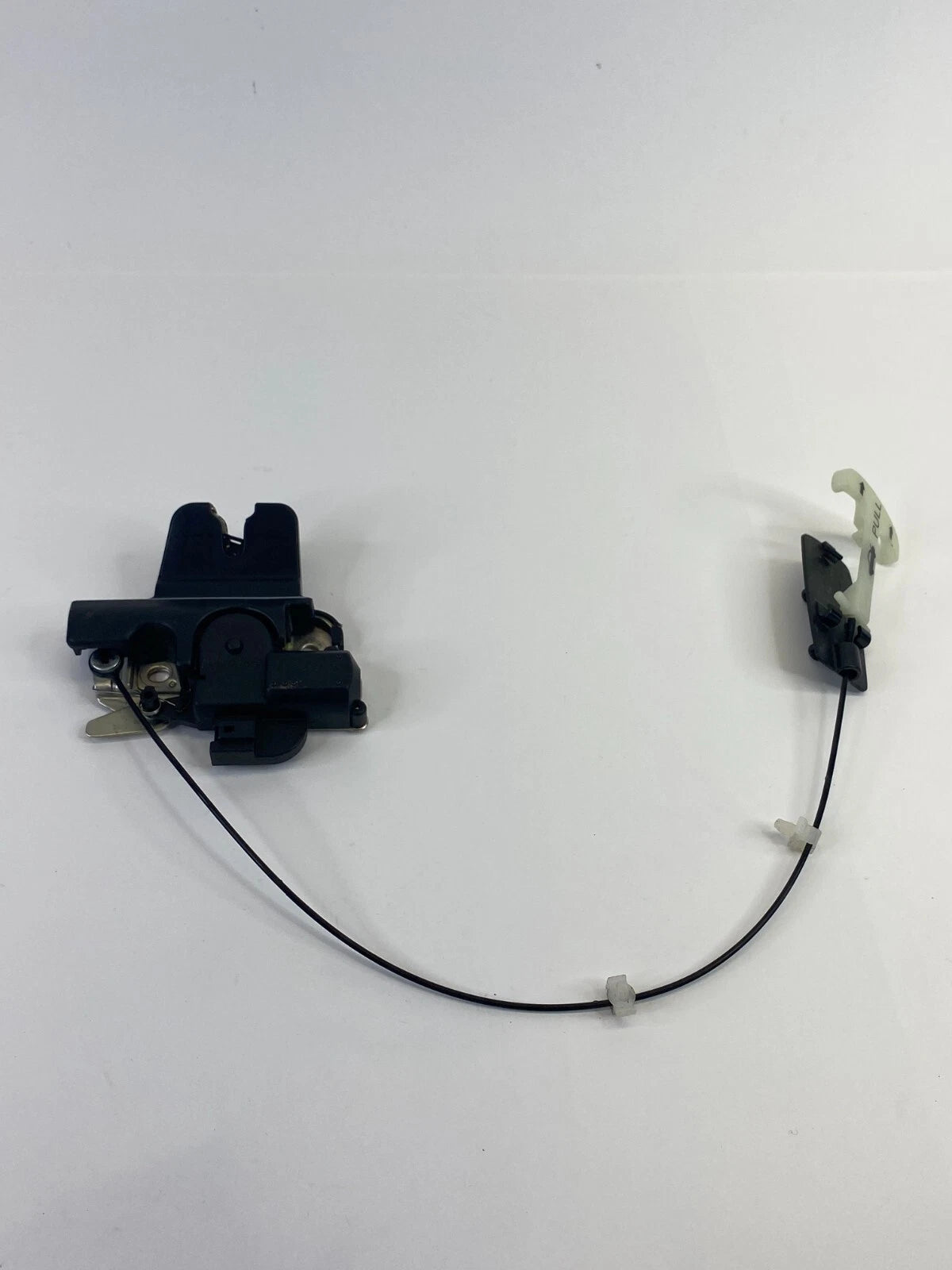 2007 2008 INFINITI G35 SEDAN REAR TRUNK LOCK LATCH RELEASE ACTUATOR OEM
