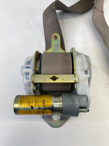 2000 2001 00 01 LEXUS ES300 FRONT RIGHT PASSENGER SEAT BELT RETRACTOR FR RH OEM