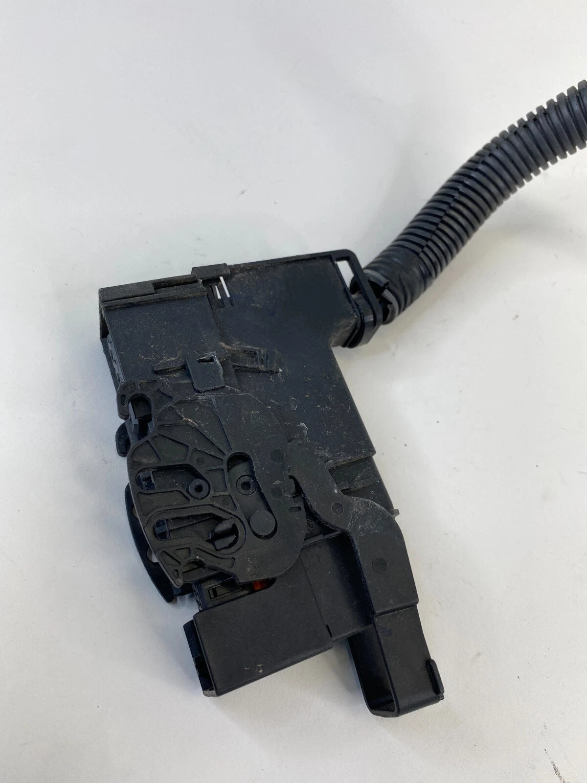 2009-2011 Toyota Camry 2.5L ABS Anti Lock Brake Pump Plug Connector USA Build