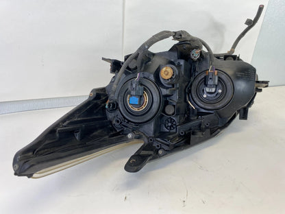 2010-2011 TOYOTA PRIUS RIGHT PASSENGER SIDE HEADLIGHT HEAD LAMP ASSEMBLY OEM