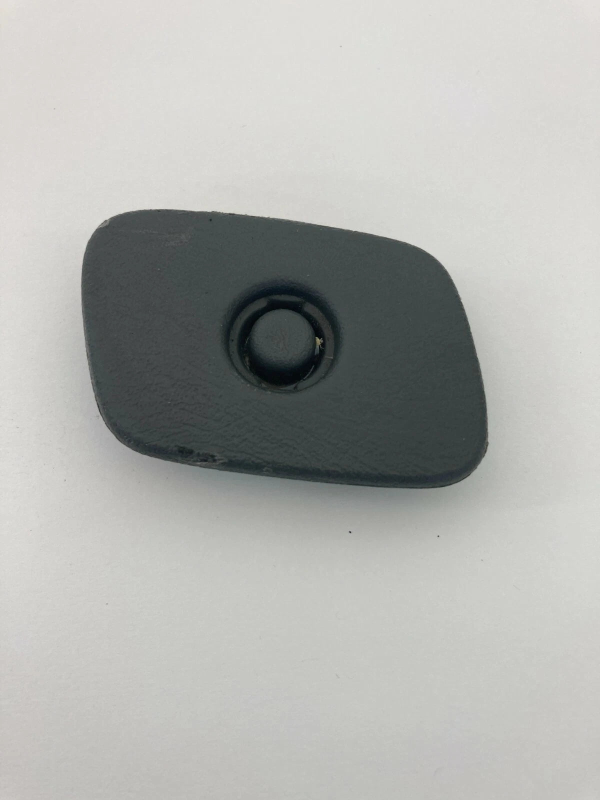 1999-2004 SUZUKI VITARA DASH LEFT DRIVER INSTRUMENT PANEL COVER TRIM CAP LID OEM