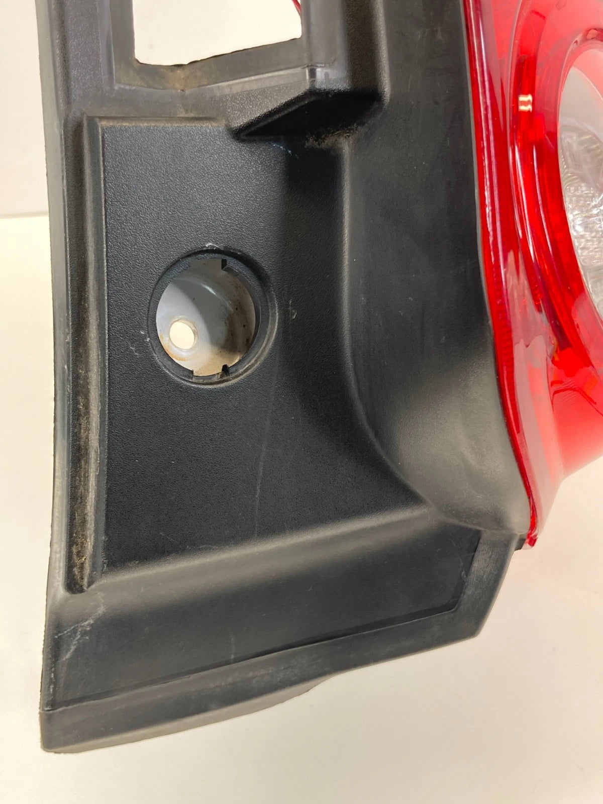 2010-2015 CHEVROLET EQUINOX LEFT DRIVER SIDE TAIL LIGHT TAILLIGHT LAMP ASSY OEM