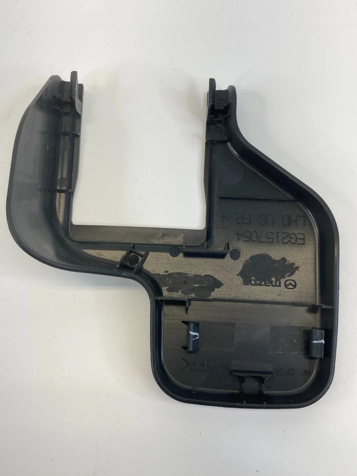2007-2012 MAZDA CX-7 FRONT LEFT SEAT TRACK REAR SIDE COVER CAP EG2157054 OEM