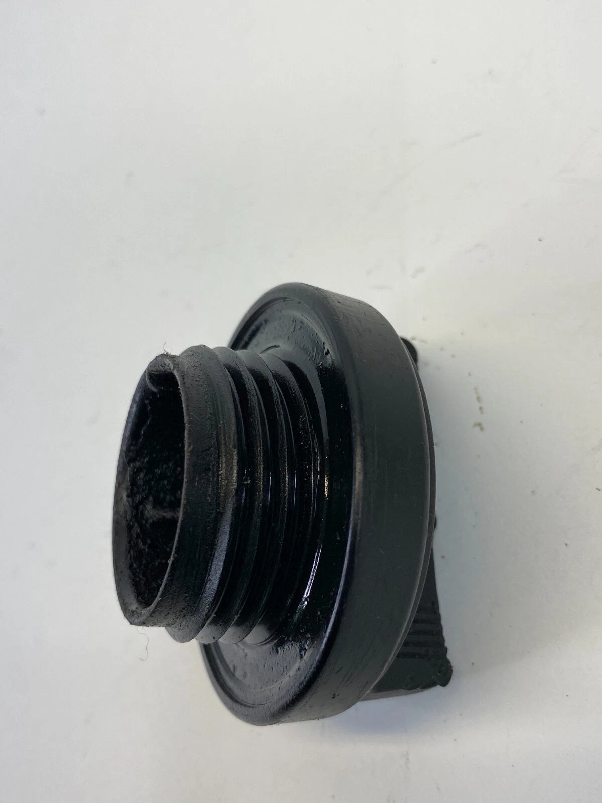 2004 2005 04 05 TOYOTA RAV4 2.4L ENGINE OIL FILLER FLUID CAP LID SAE 5W-20 OEM