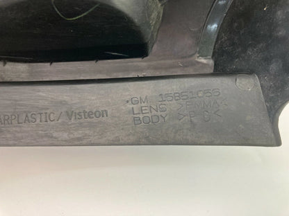 2002-2007 SATURN VUE REAR RIGHT PASSENGER TAIL LIGHT TAILLIGHT TAILLAMP 15851056