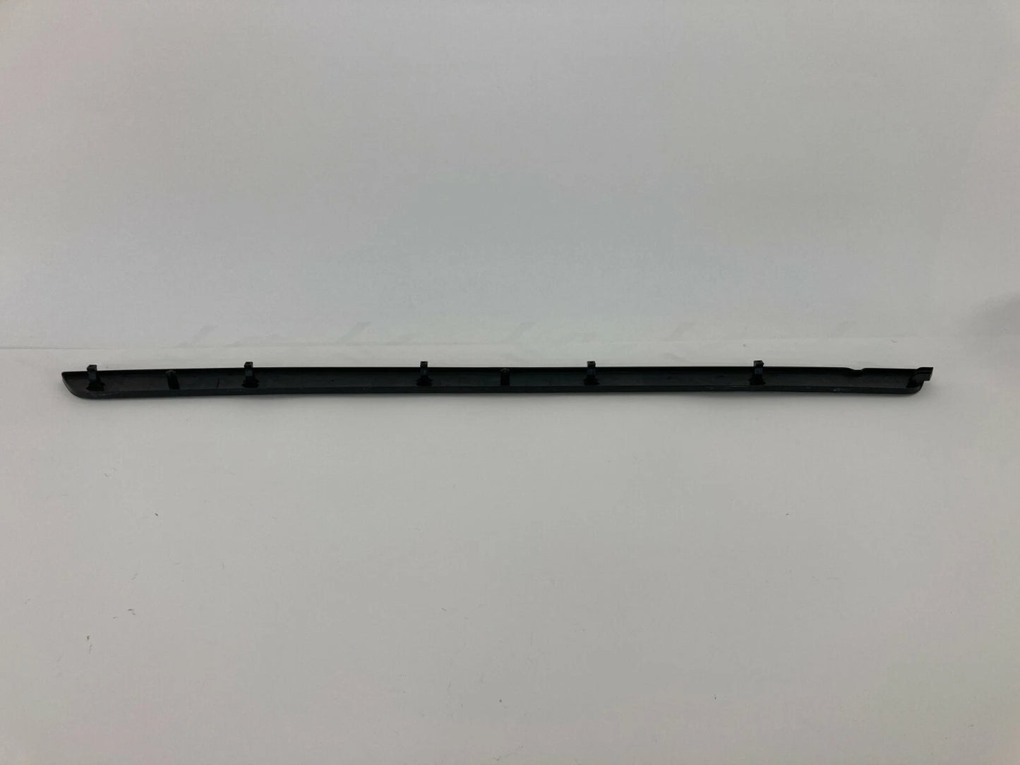 2010-2014 VW VOLKSWAGEN JETTA FRONT LEFT DRIVER DOOR TRIM MOLDING COVER OEM