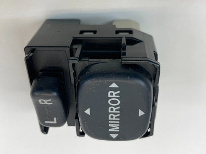 2003-2008 TOYOTA COROLLA MATRIX 4RUNNER DOOR MIRROR CONTROL SWITCH 183574 OEM