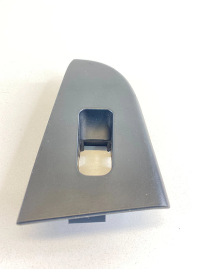 07-10 HYUNDAI ELANTRA SEDAN REAR LEFT DOOR WINDOW SWITCH BEZEL 93580-2H000 OEM
