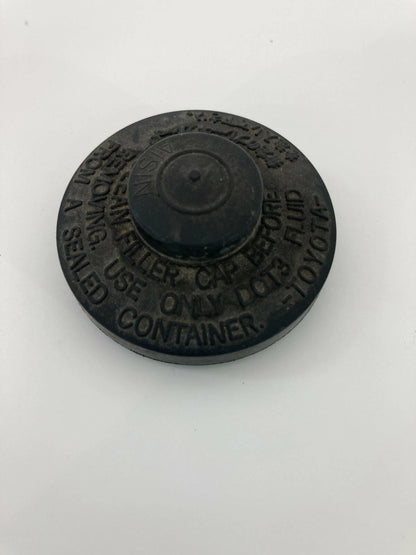1997-2001 TOYOTA CAMRY BRAKE MASTER CYLINDER FLUID RESERVOIR CAP COVER OEM