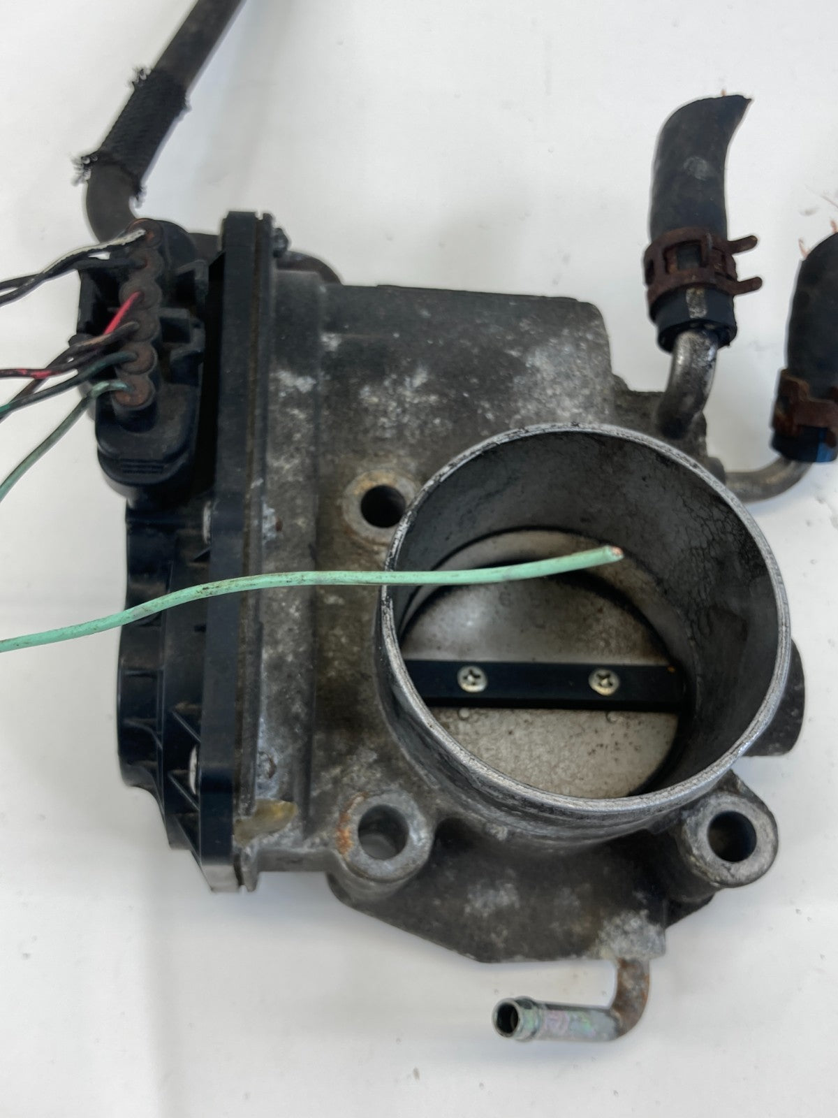 2006 2007 2008 2009 2010 Scion tC Throttle Body Throttle Valve 22030-28070 OEM