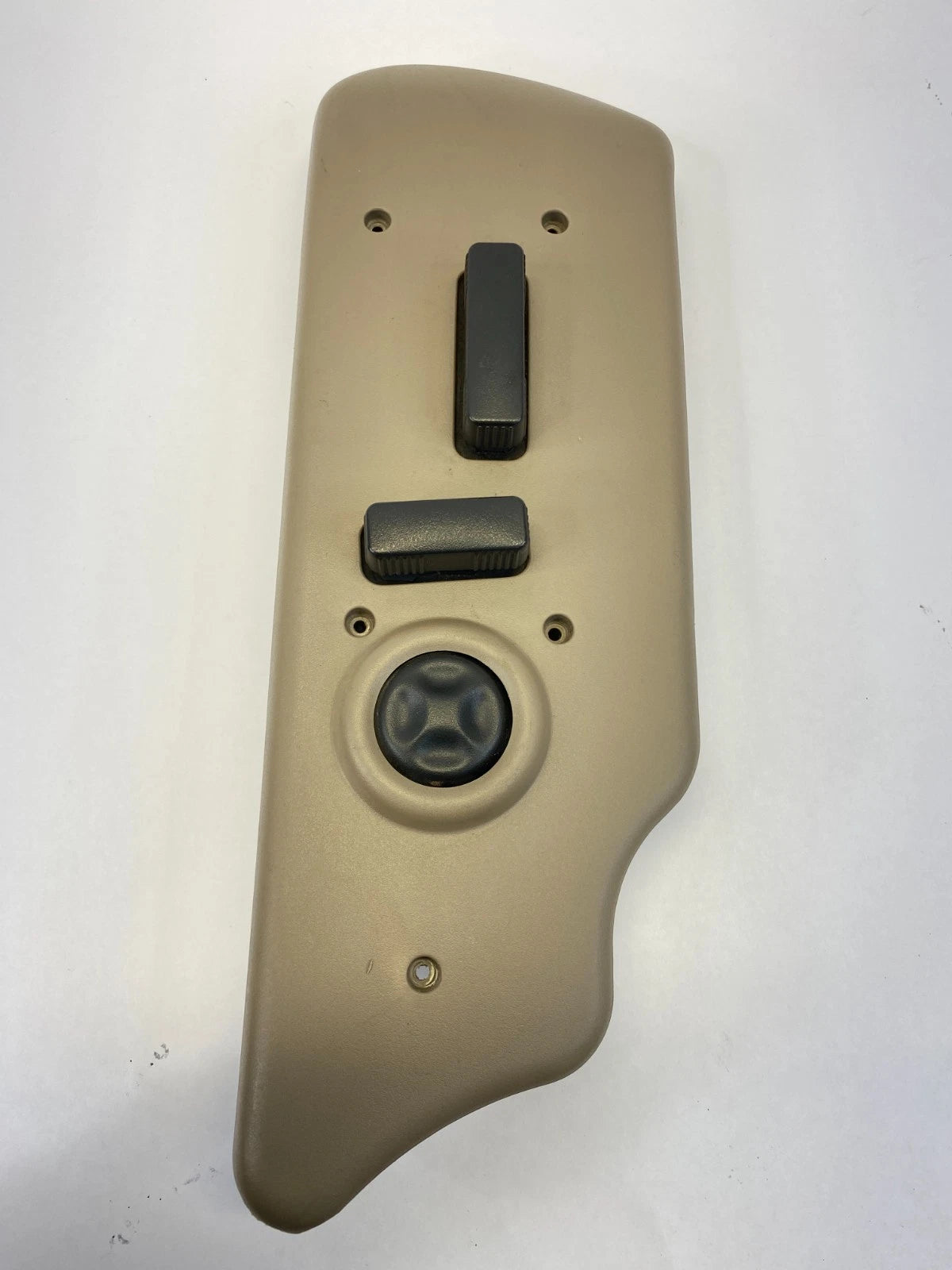 2003-2006 CHEVROLET TAHOE FRONT RIGHT PASSENGER SEAT SWITCH 88941679 OEM