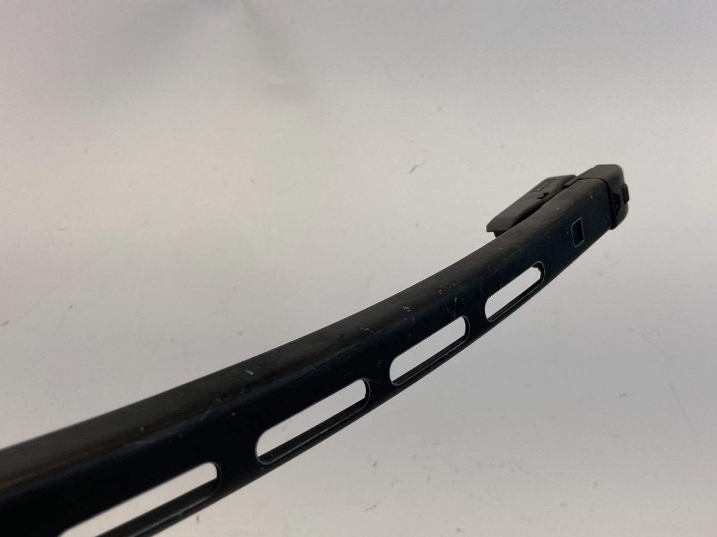 2010-2017 GMC Terrain Front Right & Left Windshield Wiper Arm Pair 20834281 OEM