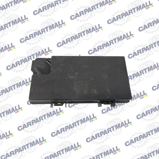 2011-2014 DODGE GRAND CARAVAN 3.8L FUSE RELAY BOX BATTERY COVER LID R62337-001