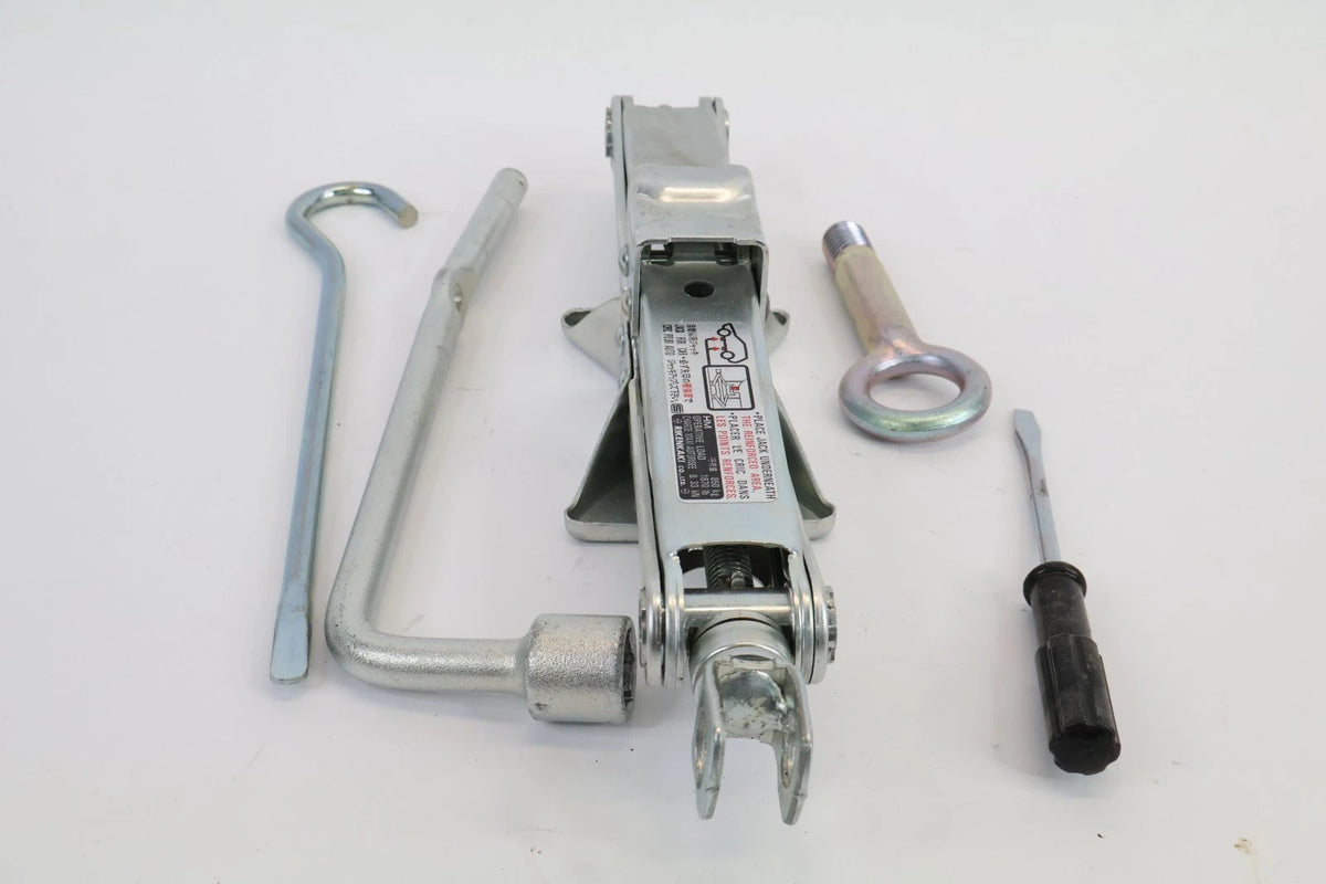 2010-2014 HONDA INSIGHT EMERGENCY SCISSOR JACK AND SPARE TIRE TOOL KIT SET OEM