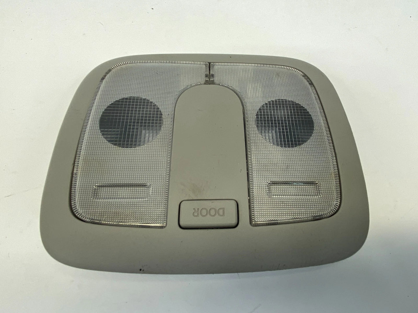 2010-2013 KIA SOUL OVERHEAD ROOF CONSOLE DOME MAP LIGHT LAMP GRAY 928502K000 OEM