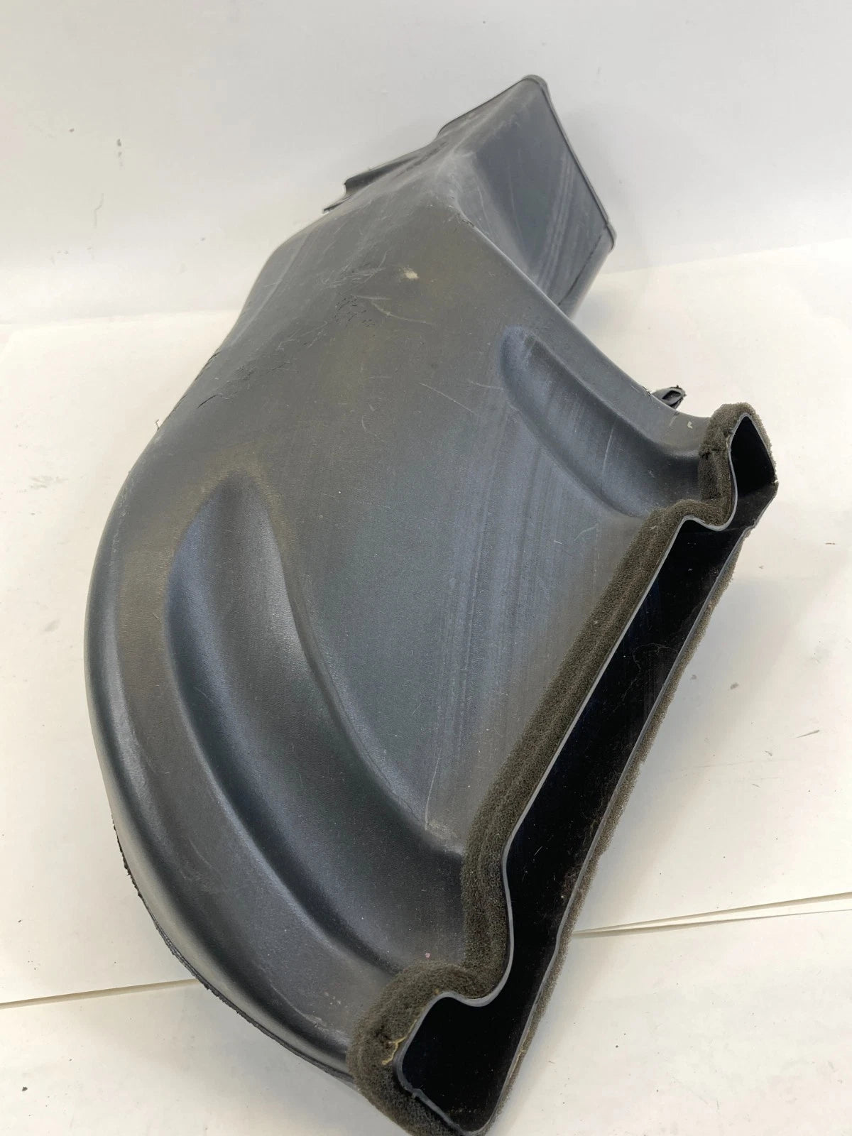 2004-2009 TOYOTA PRIUS 1.5L AIR INTAKE DUCT HOSE PIPE RESISTOR OEM 62931-47020