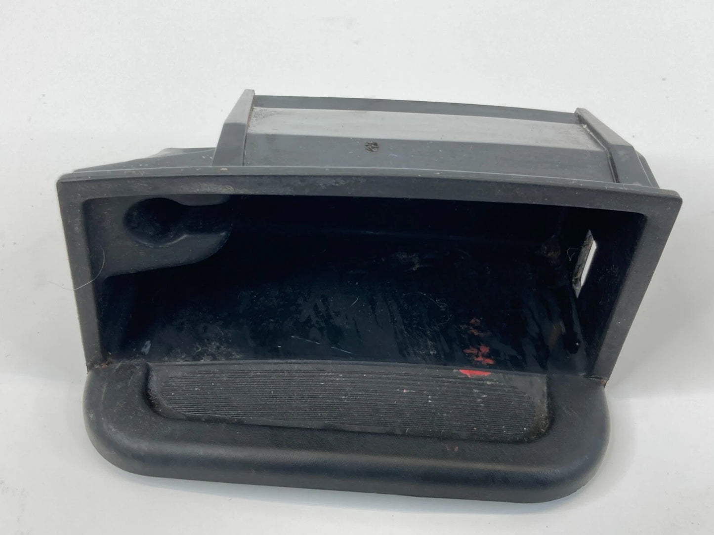 2006-2012 MERCEDES-BENZ R350 FRONT CENTER CONSOLE ASHTRAY 251-810-00-30 OEM