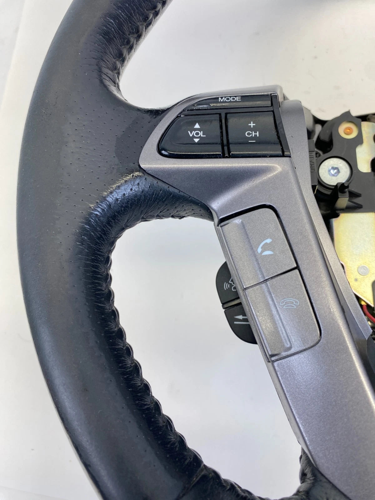 2011-2017 HONDA ODYSSEY STEERING WHEEL W/ CRUISE & AUDIO CONTROL SWITCH OEM