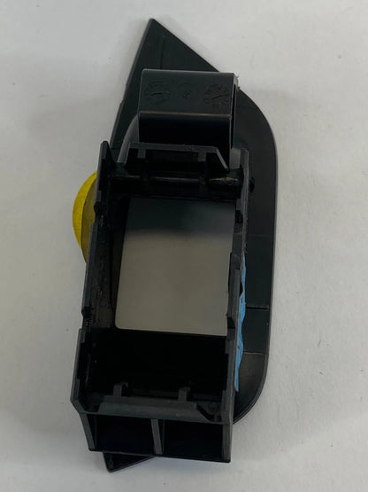 12-19 VOLKSWAGEN PASSAT FRONT LEFT DOOR TRUNK SWITCH BEZEL COVER 561863349 OEM