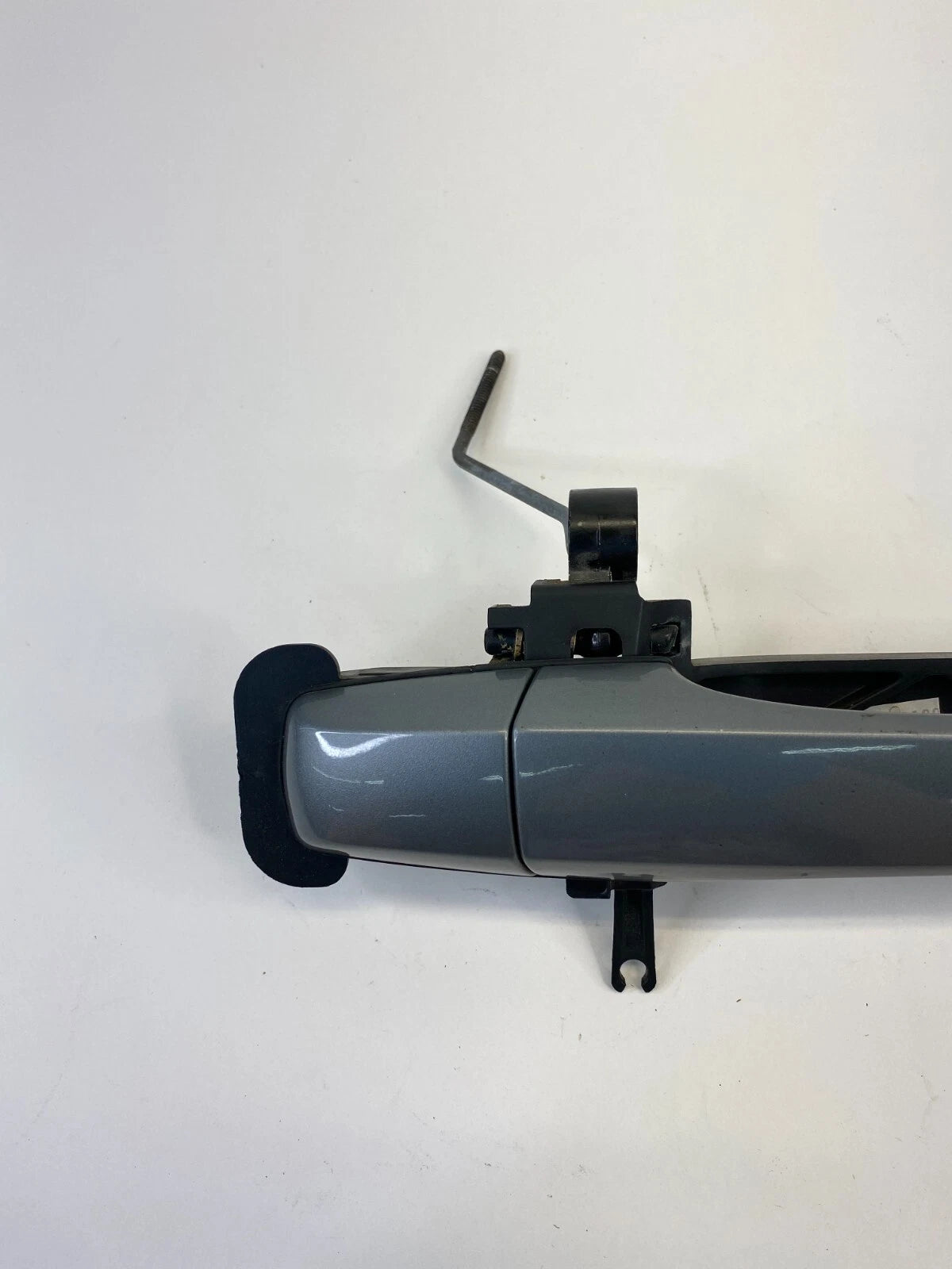 04-08 CADILLAC SRX BASE REAR RIGHT PASSENGER SIDE EXTERIOR DOOR HANDLE D-800138