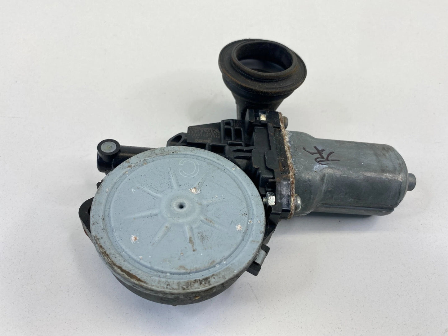 09-13 TOYOTA MATRIX 09-19 COROLLA FRONT RIGHT POWER WINDOW MOTOR 85710-AE010 OEM