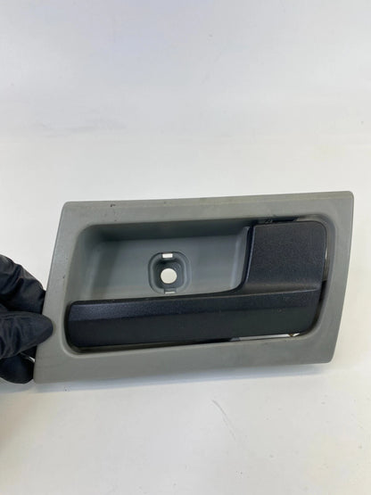 03-05 FORD CROWN VICTORIA FRONT RIGHT INTERIOR INNER DOOR HANDLE 3W73-54224A52