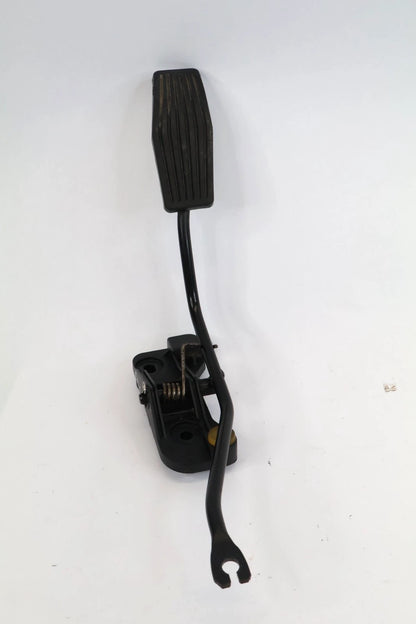 2008-2011 KIA RIO 1.6L ACCELERATOR GAS FUEL PUSH BRACKET PEDAL ASSEMBLY OEM