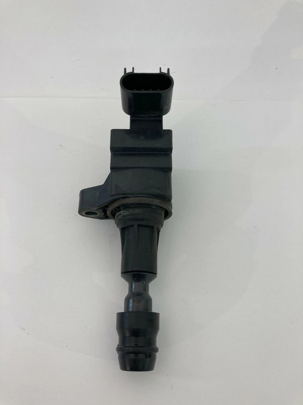 2008 08 KIA OPTIMA EX SEDAN 2.4L IGNITION COIL IGNITOR ASSEMBLY ASSY OEM