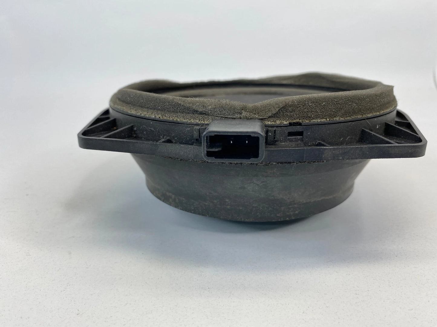 1999-2012 MITSUBISHI GALANT FRONT LEFT DRIVER DOOR AUDIO SPEAKER MR306819 OEM