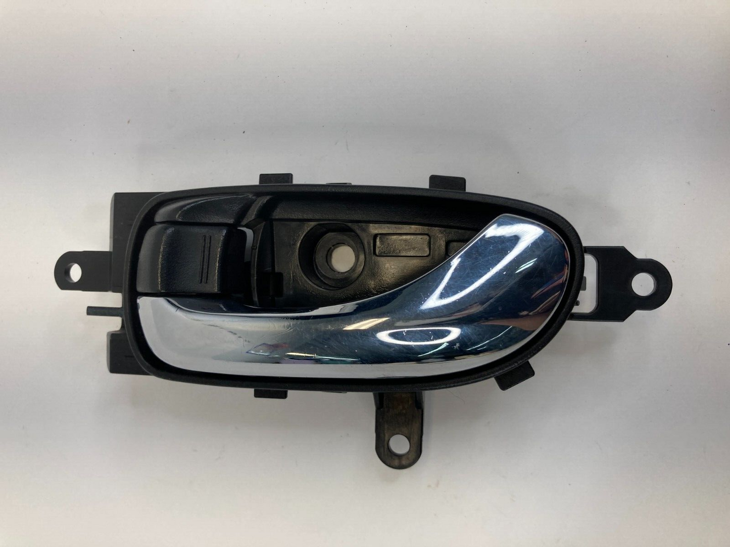 2009-2014 Nissan Murano Front Left Driver Interior Inner Door Handle OEM