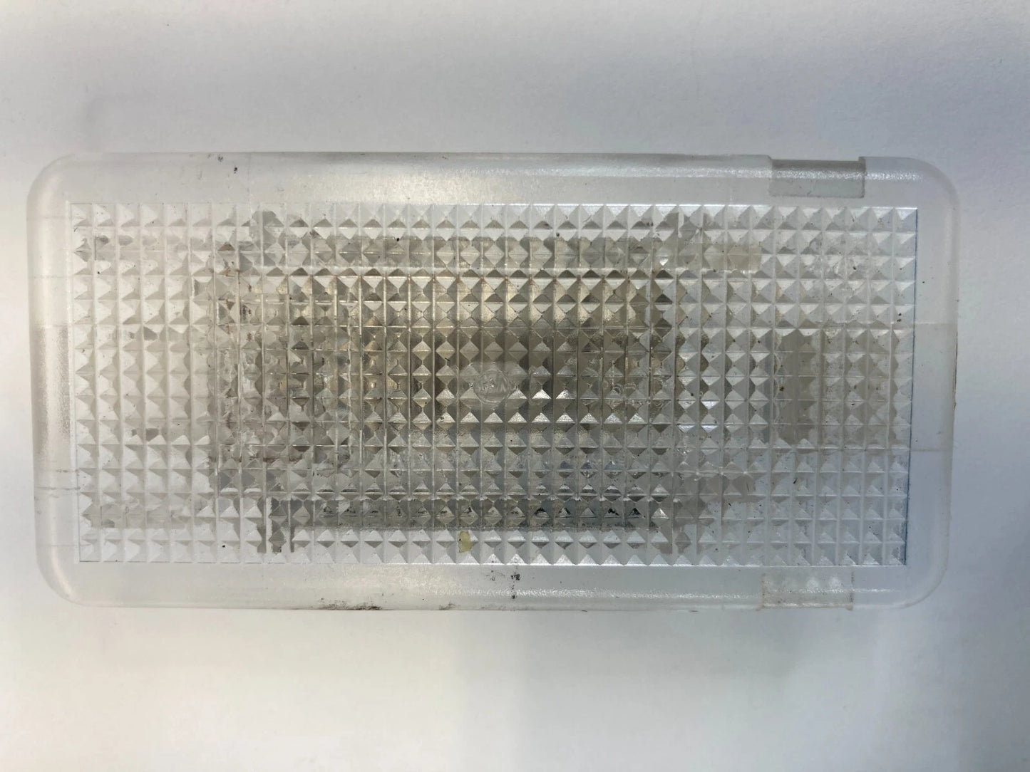 2004-2007 BMW 530I 525I 06-10 550I GLOVE BOX COURTESY LIGHT LAMP 63316962040 OEM