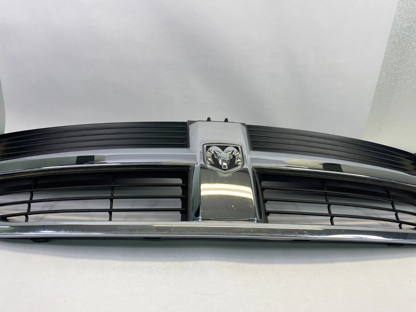 2009 2010 DODGE JOURNEY FRONT BUMPER UPPER GRILL GRILLE W EMBLEM 05178281AC OEM