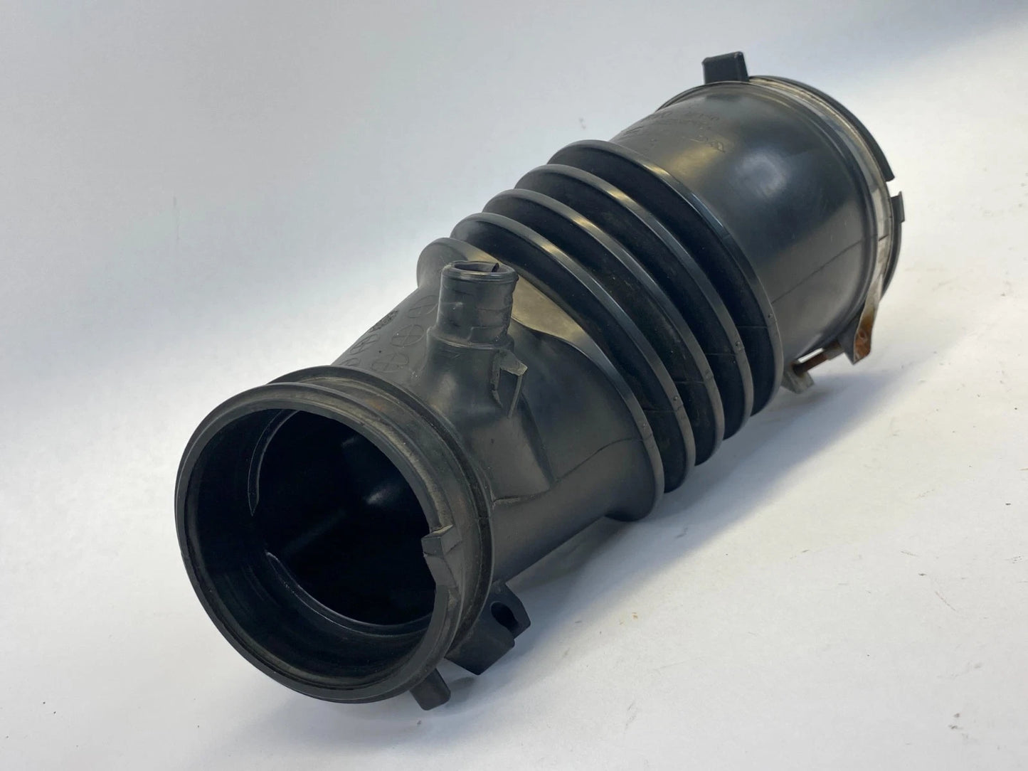 2011-2017 HONDA ODYSSEY 3.5L V6 ENGINE AIR CLEANER INTAKE TUBE DUCT HOSE