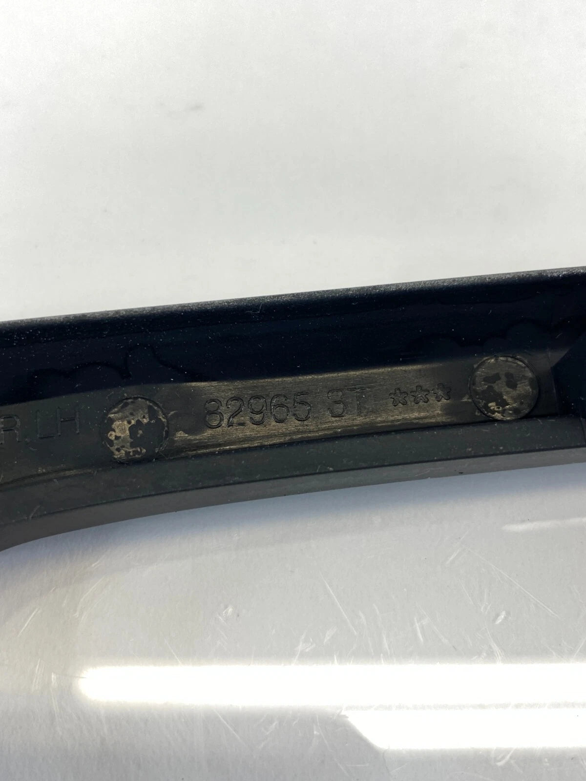 13-18 NISSAN ALTIMA SEDAN REAR LEFT SIDE DOOR INNER HANDLE BEZEL TRIM 82965-3T