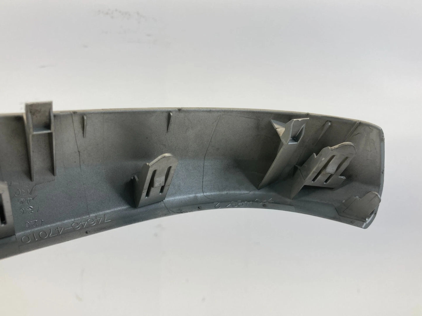 12-15 TOYOTA PRIUS REAR LEFT SIDE DOOR PANEL PULL HANDLE BEZEL 74646-47010 OEM
