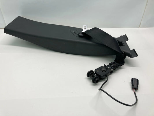 2004-2011 VOLVO S40 V50 RIGHT CENTER UPPER PILLAR TRIM SEAT BELT PANEL 9486846