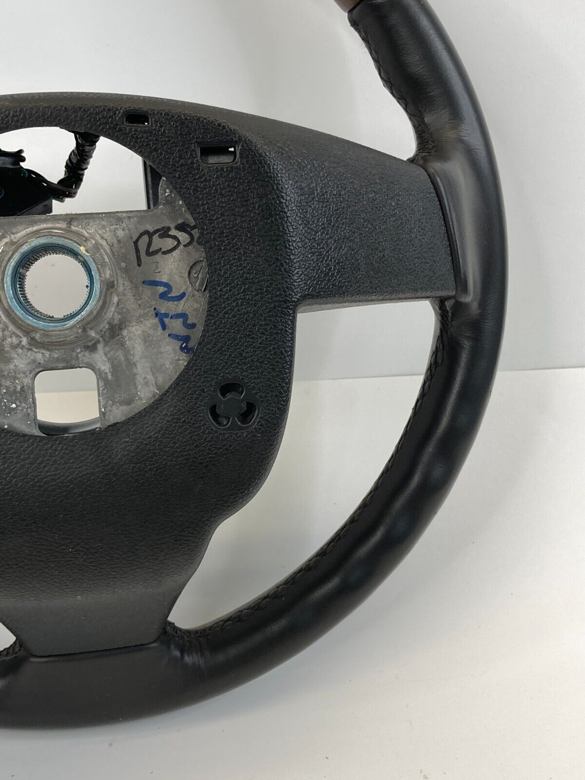 09 10 11 12 13 14 Cadillac CTS Front Left Driver Steering Wheel 25863211 OEM