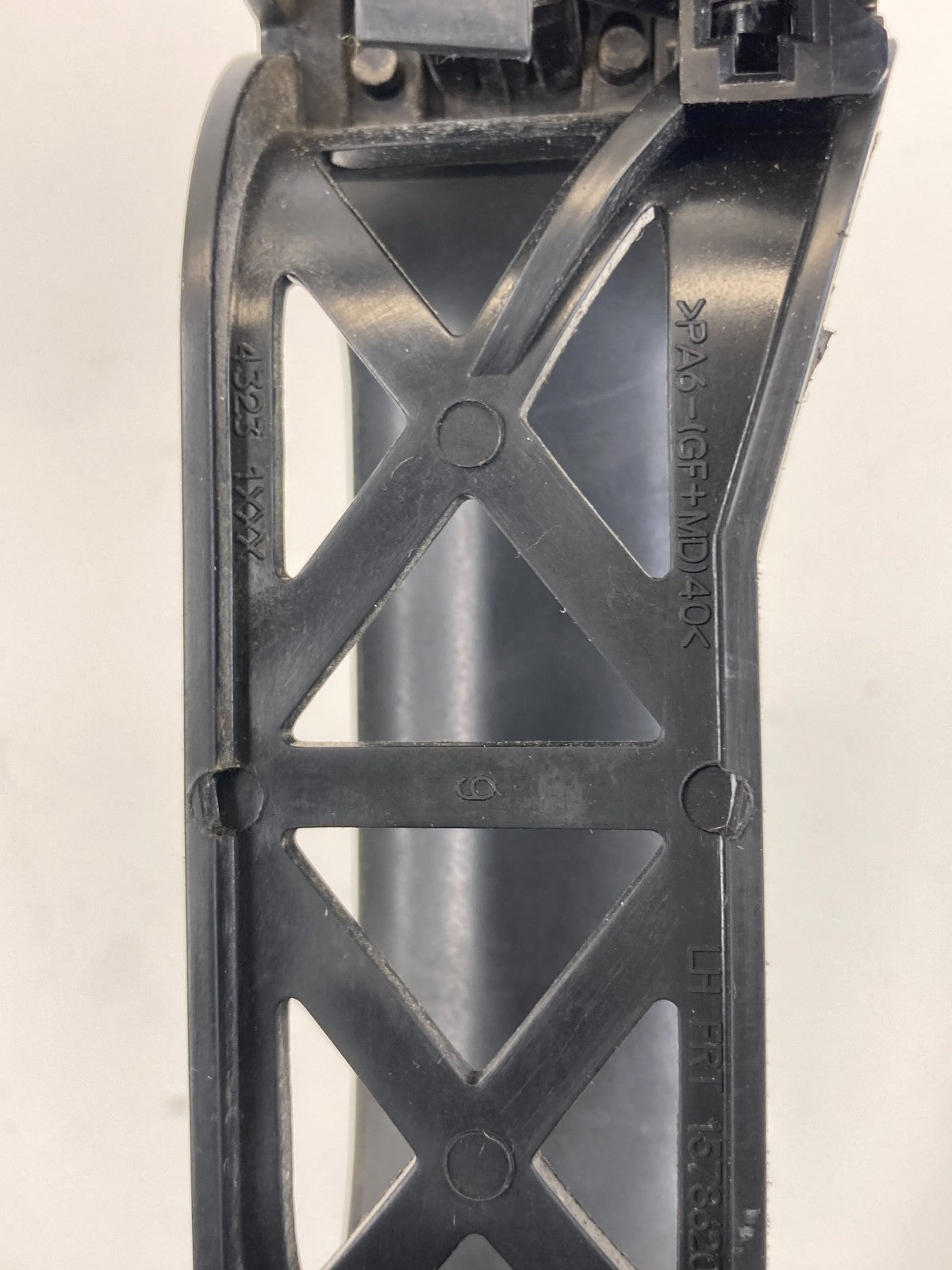 2010-2017 GMC Terrain Front Left Side Outer Exterior Door Handle 15786205 OEM