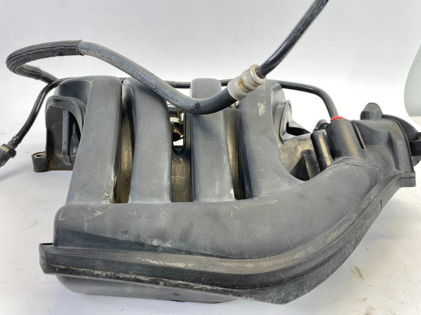 2002-2008 MINI COOPER BASE 1.6L INTAKE MANIFOLD ASSY W/ FUEL RAIL 04777846AE OEM