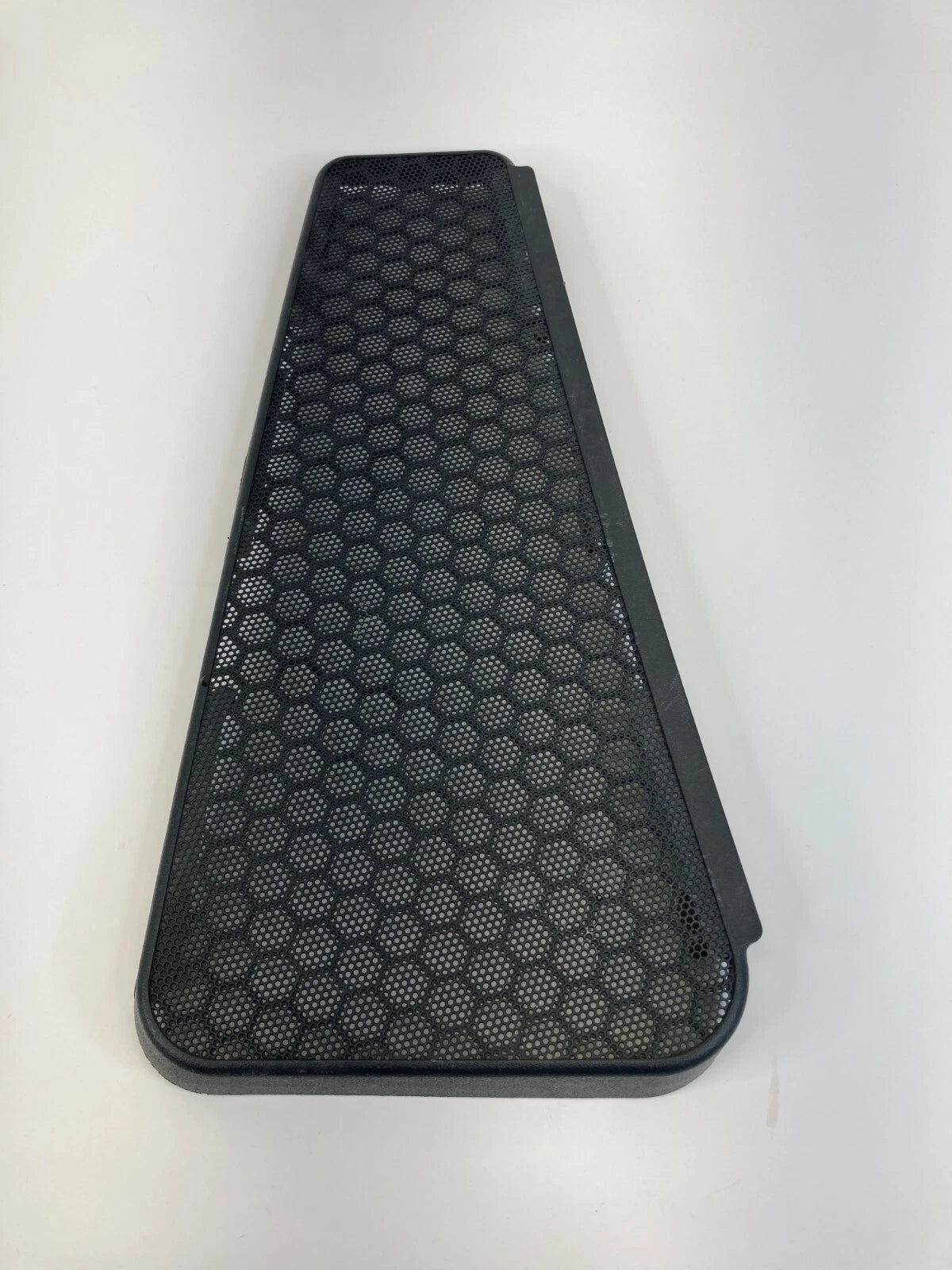 2012-2018 FORD FOCUS FRONT LEFT DRIVER SIDE SPEAKER GRILLE TRIM COVER OEM