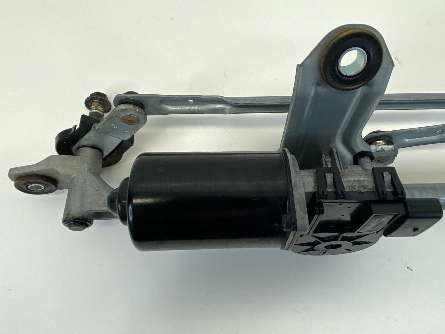 13-18 HYUNDAI SANTA FE SPORT FRONT WIPER MOTOR TRANSMISSION LINKAGE ASSEMBLY OEM