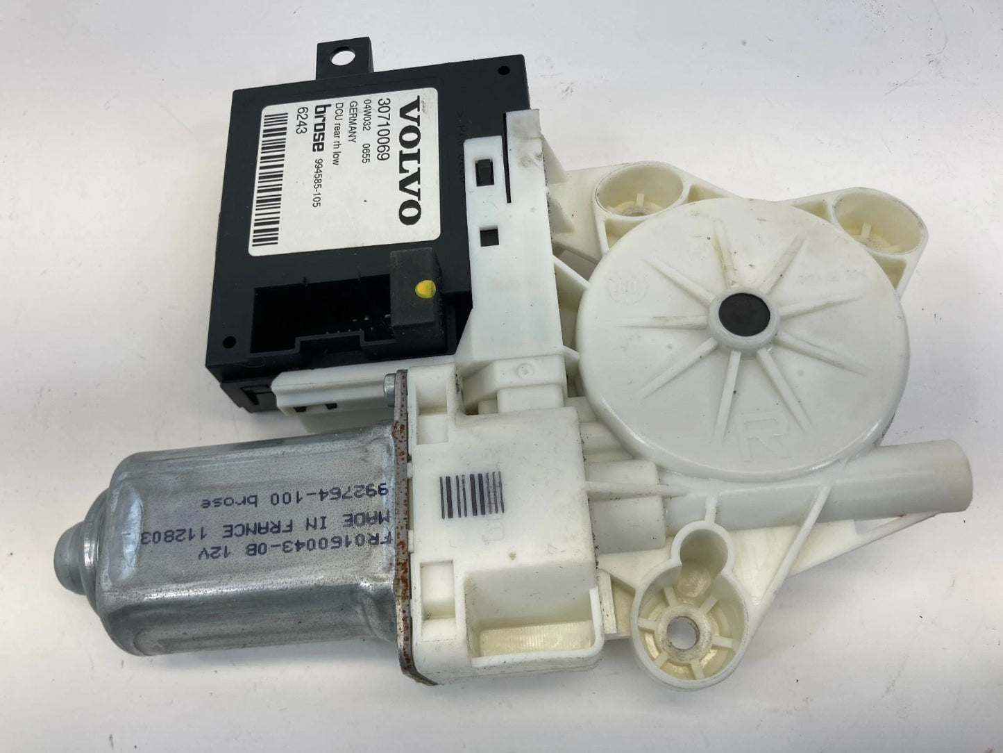 04-06 VOLVO S40 V50 REAR RIGHT PASSENGER SIDE DOOR WINDOW MOTOR MODULE 30710069