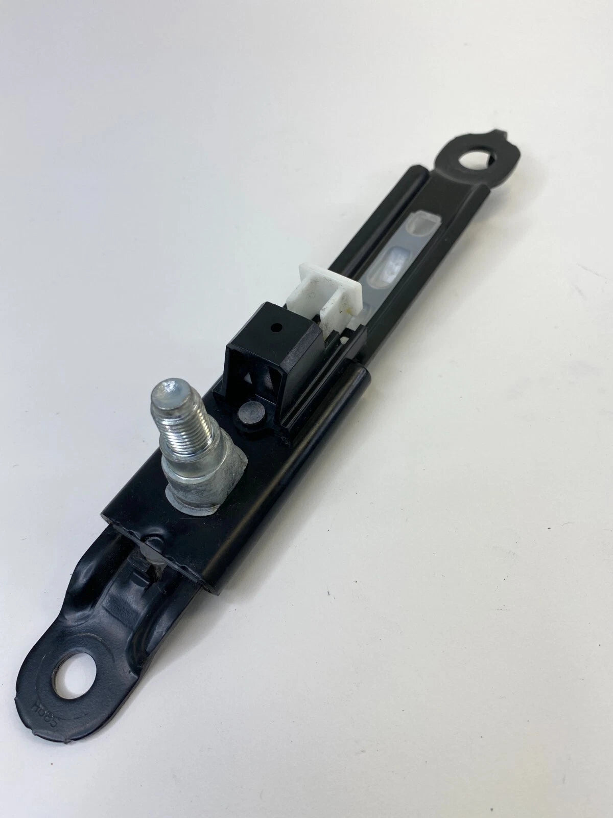 2006-2011 TOYOTA RAV4 FRONT LEFT SIDE SEAT BELT HEIGHT ADJUSTER E563003 OEM