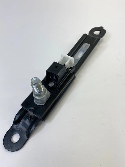 2006-2011 TOYOTA RAV4 FRONT LEFT SIDE SEAT BELT HEIGHT ADJUSTER E563003 OEM