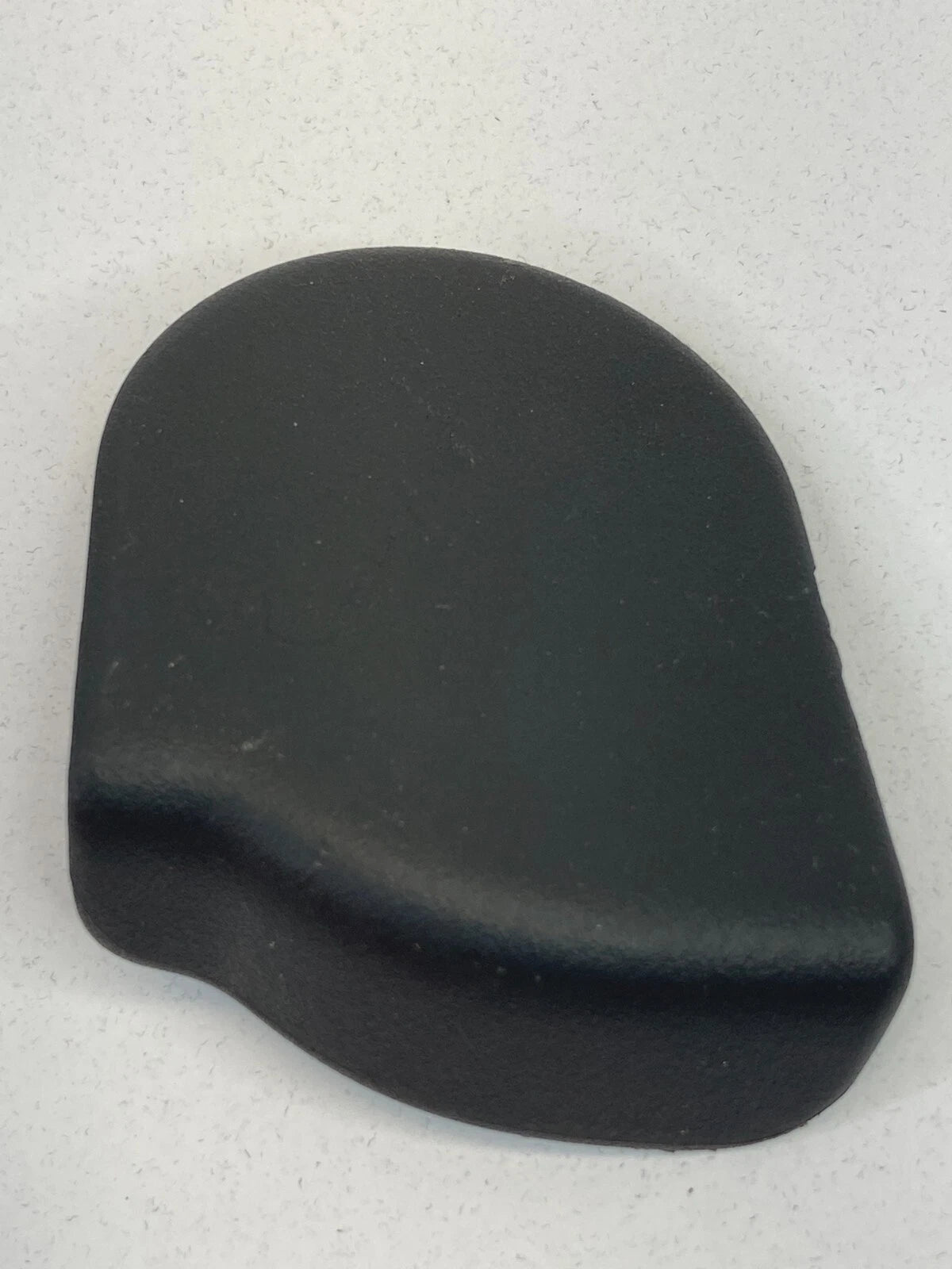 2010 2011 DODGE CALIBER FRONT LEFT DRIVER SIDE INNER DOOR SCREW CAP COVER TRIM