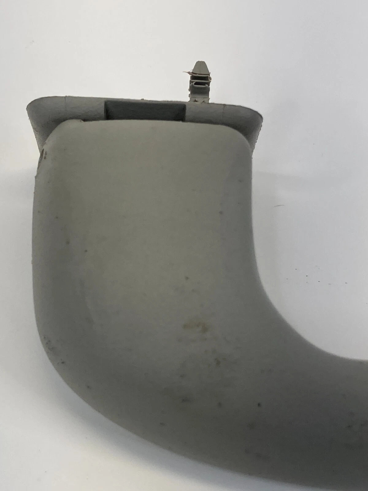 2006 07 08 09 11 12 2013 CHEVROLET IMPALA REAR LEFT SIDE ROOF GRIP GRAB HANDLE