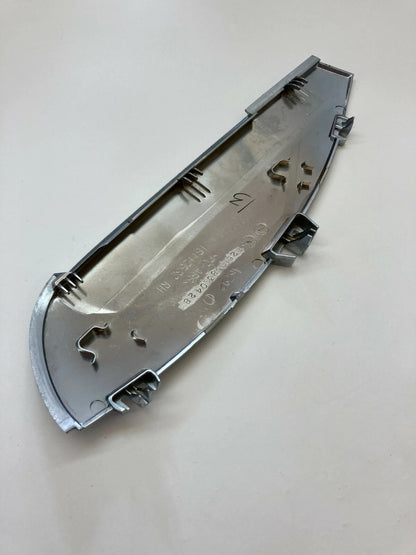 2006-2012 MERCEDES-BENZ R320 R350 REAR CENTER CONSOLE RIGHT SLIDING PLATE COVER