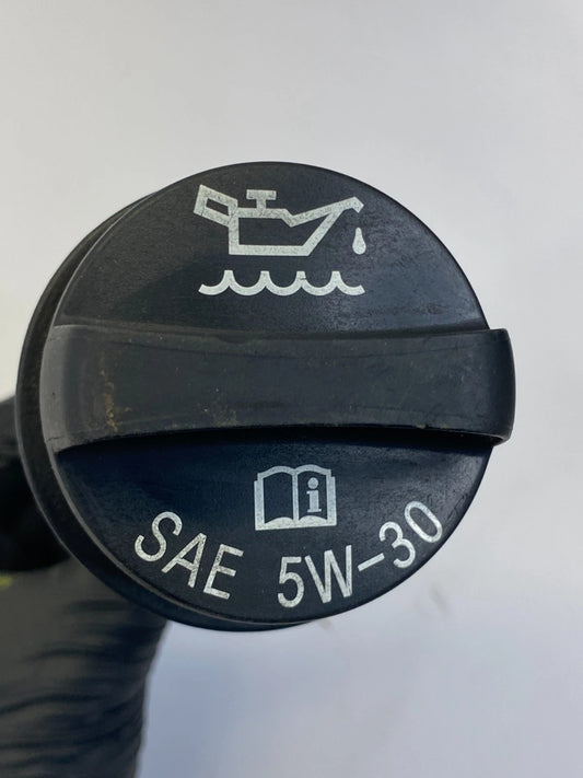 2006-2008 CHEVROLET HHR 2.2L ENGINE OIL FILLER CAP W/ NECK TUBE CAP OEM